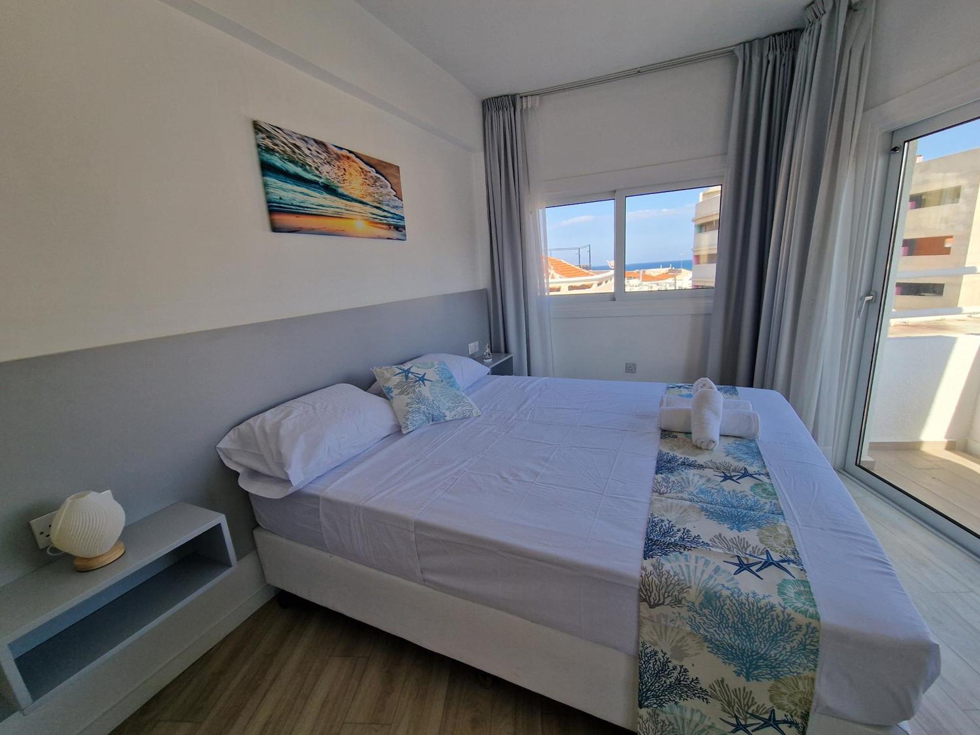 Kitieos Central Apts 100M From Finikoudes Beach Larnaca Bagian luar foto